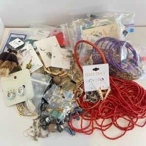 Lot Craft Wearable Womens Jewelry Earrings Bracelets Necklaces Costume Bead 2lb